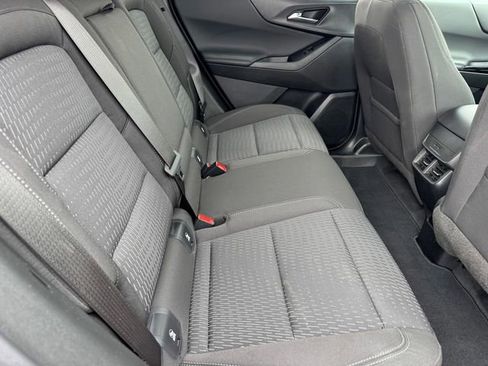 Used 2025 Chevrolet Equinox LT FWD image 10