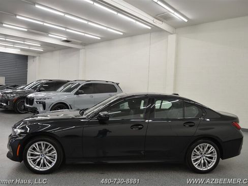 Used 2023 BMW 330i Sedan w/ Premium Package image 4