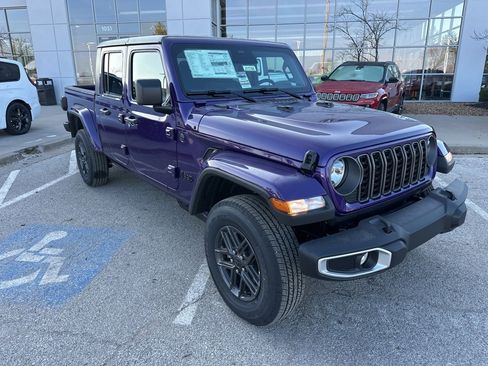 New 2026 Jeep Gladiator Sport image 6