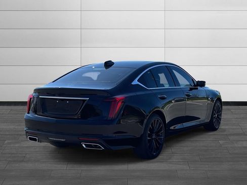 Used 2025 Cadillac CT5 Premium Luxury image 5