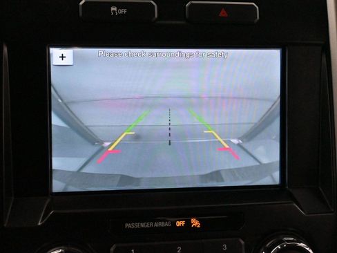 Used 2016 Ford F150 Lariat w/ Trailer Tow Package image 21