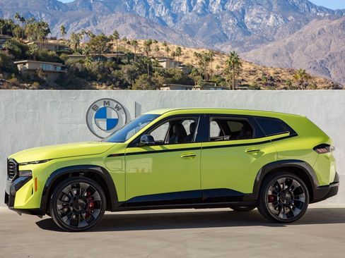 New 2025 BMW XM Label Red image 1