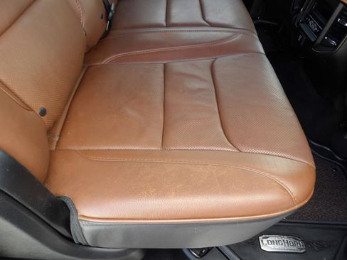 Used 2019 RAM 1500 Limited AWD/4WD image 36