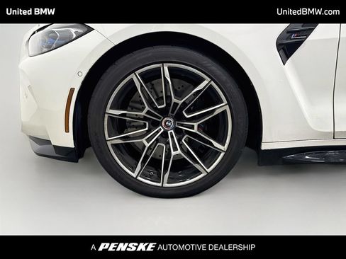Used 2022 BMW M4 xDrive Competition w/ Executive Package AWD/4WD image 2