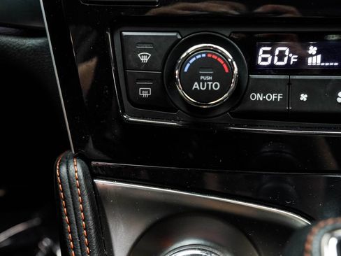 Used 2023 Nissan Maxima SR w/ Sport Mat Group FWD image 30