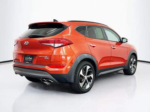 Used 2016 Hyundai Tucson Limited w/ Option Group 03 AWD/4WD image 9