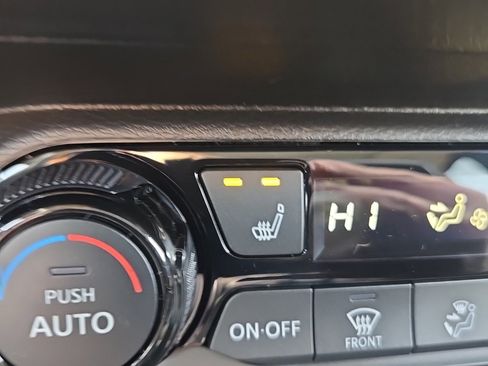 New 2026 Nissan Kicks SV image 18