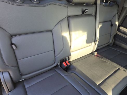 New 2026 GMC Sierra 2500 Denali w/ Denali Reserve Package AWD/4WD image 27