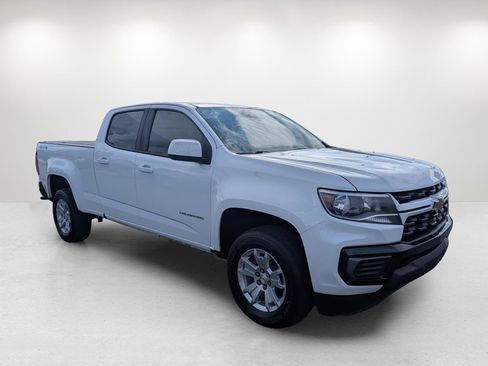 Used 2022 Chevrolet Colorado LT w/ Safety Package image 3
