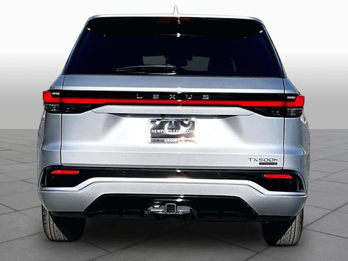 New 2026 Lexus TX 500h AWD image 4