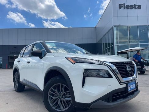 Certified 2023 Nissan Rogue S FWD image 1