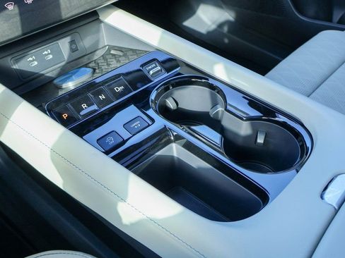 New 2026 Nissan Murano Platinum image 14