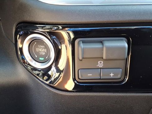 New 2026 Chevrolet Silverado 3500 LT image 14