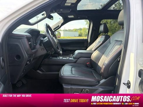 Used 2024 Ford Expedition Limited AWD/4WD image 7