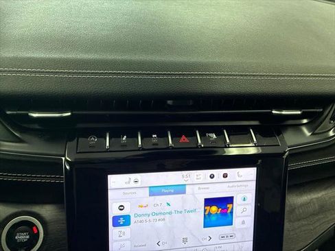 Certified 2022 Jeep Grand Cherokee Limited AWD/4WD image 36