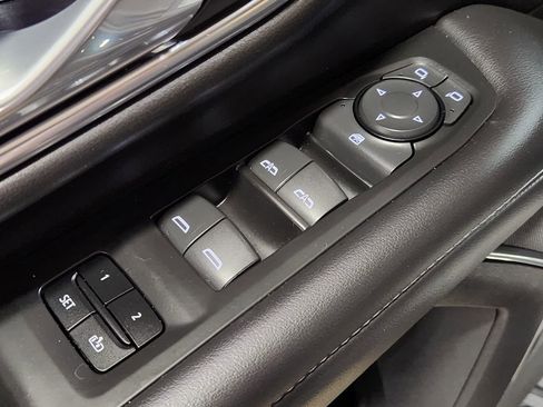 Used 2021 Chevrolet Tahoe Z71 AWD/4WD image 44