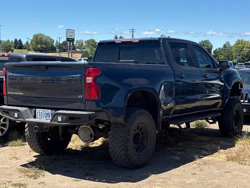 Used 2020 Chevrolet Silverado 1500 LT AWD/4WD image 4