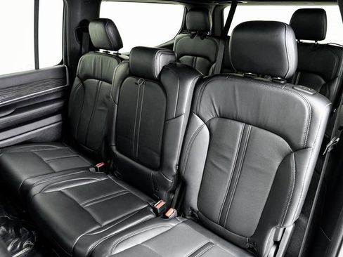 Used 2022 Jeep Wagoneer Series II image 25