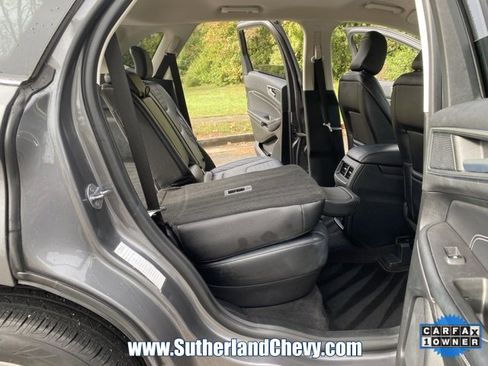 Used 2024 Ford Edge Titanium image 37