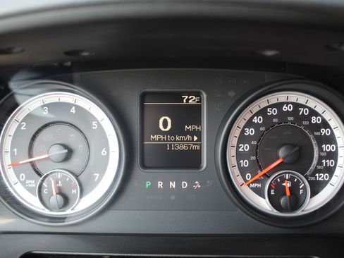 Used 2013 RAM 1500 Express image 28