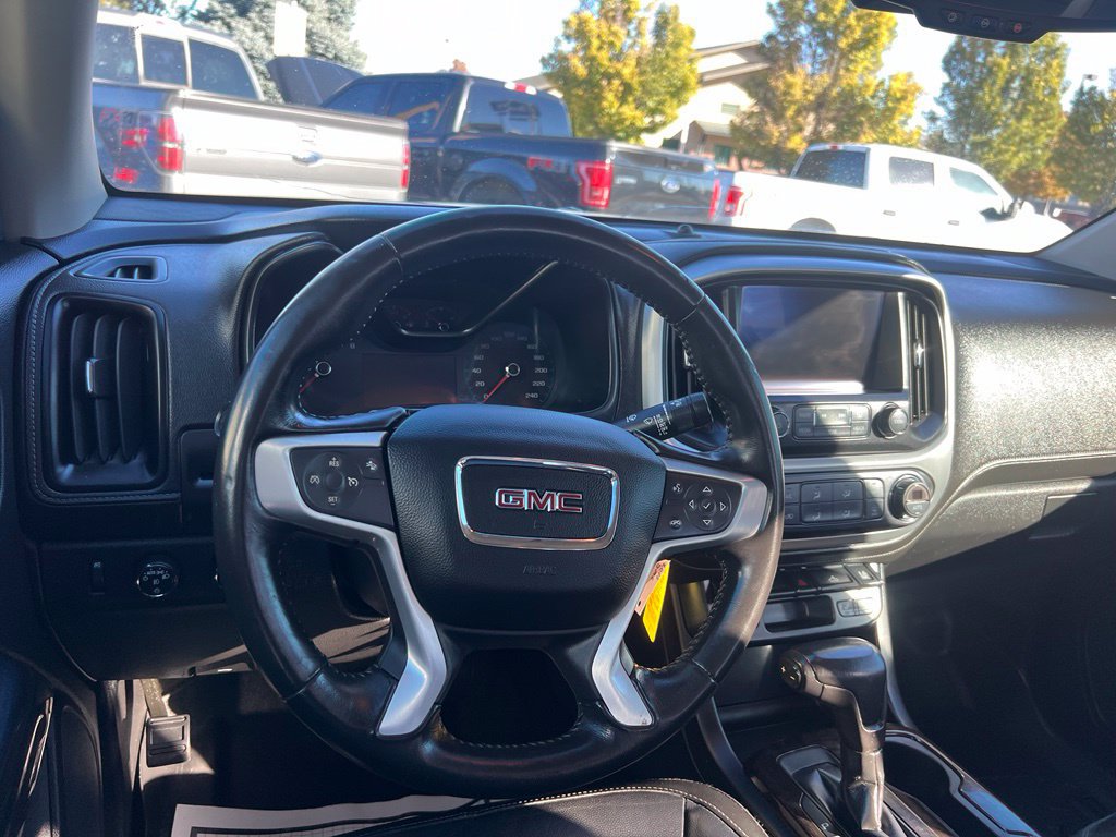 Used 2015 GMC Canyon SLT AWD/4WD image 11