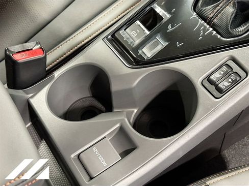 Used 2025 Subaru Crosstrek 2.5i Limited w/ Popular Package #3A image 30