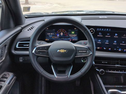 Certified 2026 Chevrolet Traverse LT FWD image 10