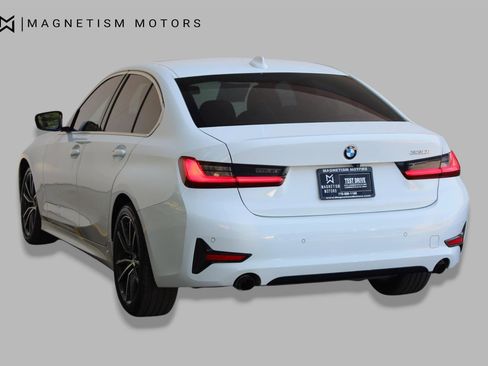 Used 2019 BMW 330i Sedan w/ Driving Assistance Package image 8