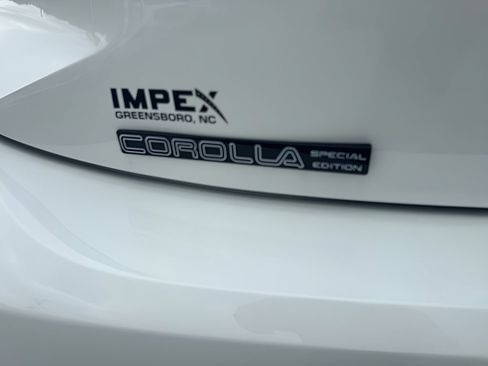 Used 2026 Toyota Corolla SE FWD image 22