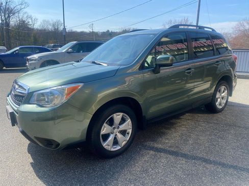 Used 2015 Subaru Forester 2.5i Premium image 4