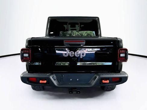 Used 2023 Jeep Gladiator Mojave w/ Cold Weather Group image 5