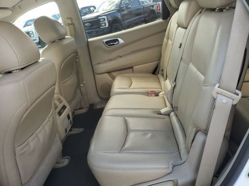 Used 2015 Nissan Pathfinder SL w/ SL Tech Package AWD/4WD image 25