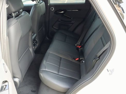 Used 2025 Land Rover Range Rover Evoque S image 27