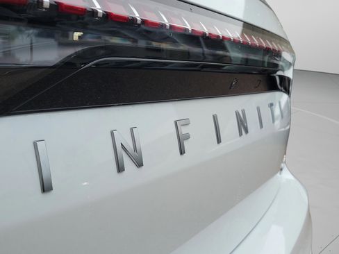 New 2026 INFINITI QX80 Luxe w/ Cargo Package image 29