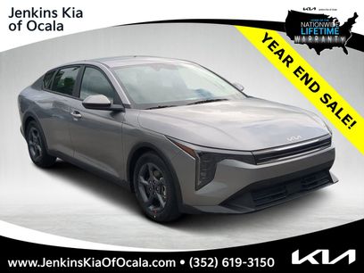 New 2025 Kia K4 LXS
