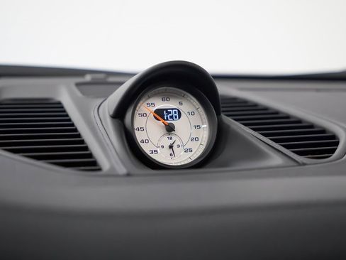 Certified 2018 Porsche 911 GT3 image 26