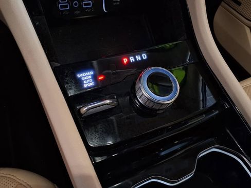 Used 2021 Jeep Grand Cherokee L Limited w/ Luxury Tech Group II image 27