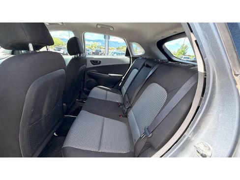 Used 2019 Hyundai Kona SE w/ Cargo Package FWD image 17