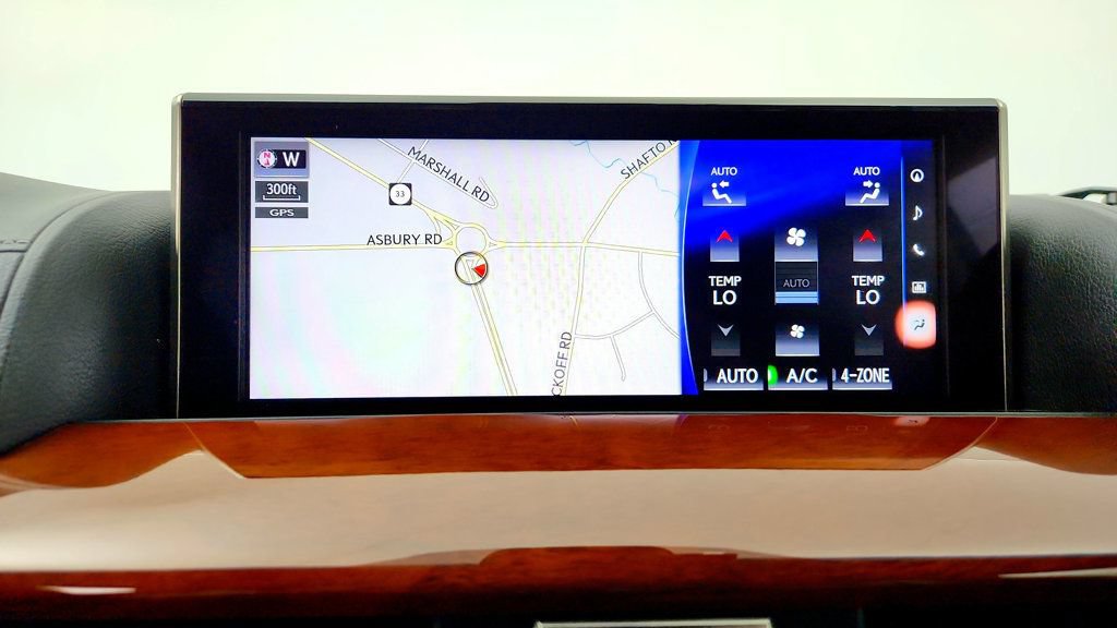 Used 2019 Lexus LX 570 4WD w/ Luxury Package image 20