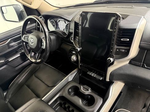 Used 2020 RAM 1500 Laramie AWD/4WD image 27