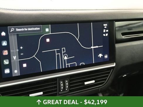 Used 2022 Porsche Cayenne image 31