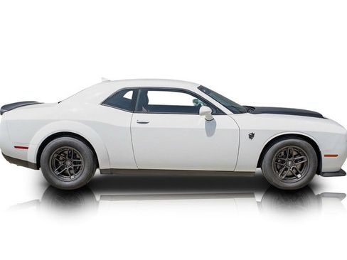 Used 2023 Dodge Challenger SRT Hellcat Redeye RWD image 2