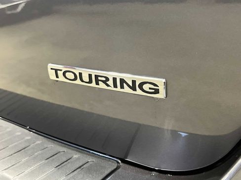 New 2026 Honda Odyssey Touring image 10