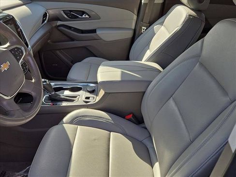 Used 2019 Chevrolet Traverse Premier AWD/4WD image 16