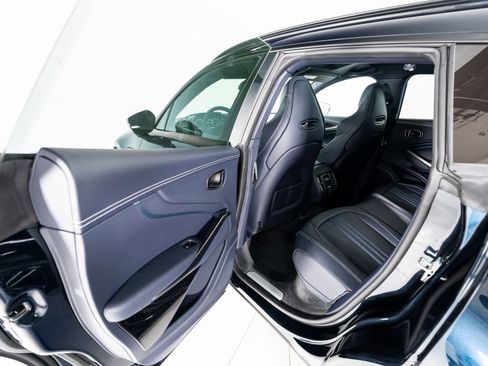 Used 2025 Aston Martin DBX 707 image 20