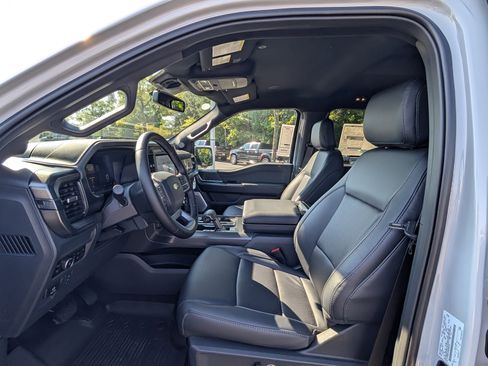 New 2025 Ford F150 Lariat w/ Equipment Group 502A High image 12