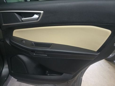 Used 2024 Ford Edge SEL w/ Convenience Package AWD/4WD image 8