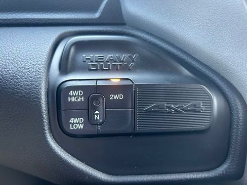 Used 2022 RAM 2500 Big Horn w/ Level C Equiment Group AWD/4WD image 38