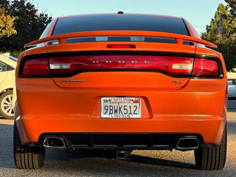 Used 2014 Dodge Charger R/T w/ Wheels & Tunes Group image 5
