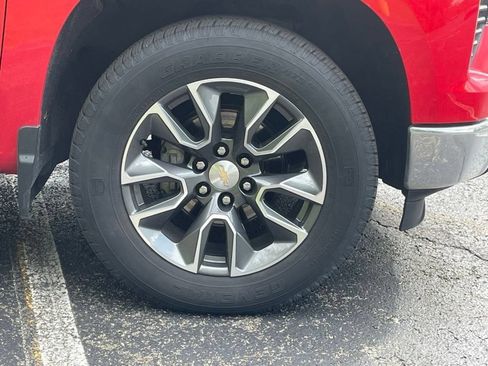 Certified 2023 Chevrolet Silverado 1500 LT AWD/4WD image 9